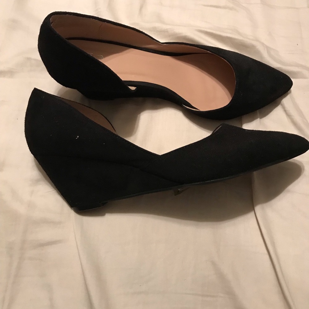 FAUX SUEDE low wedge heel-size 8.5